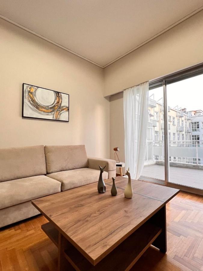 Feel Like Home Concert Hall Apartment - Sem Athena Bagian luar foto