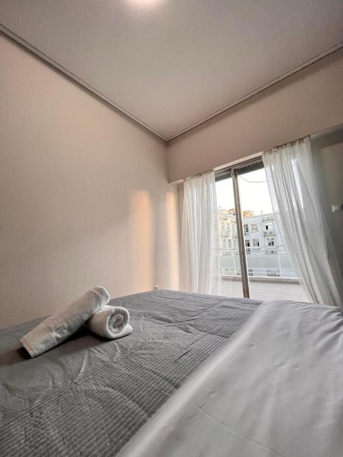 Feel Like Home Concert Hall Apartment - Sem Athena Bagian luar foto
